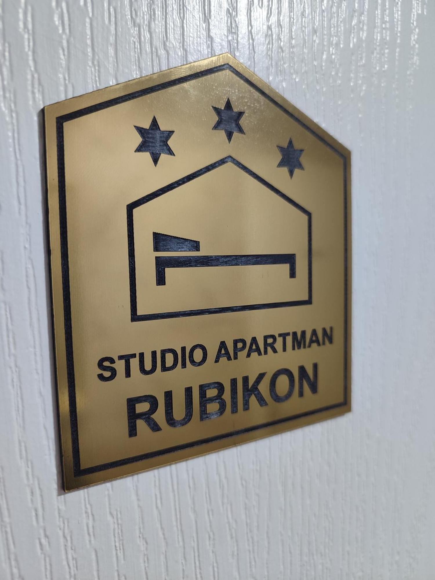 Studio Apartman Free Parking Rubikon Belgrade Extérieur photo